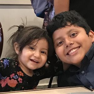 Meet your Posher, Diony